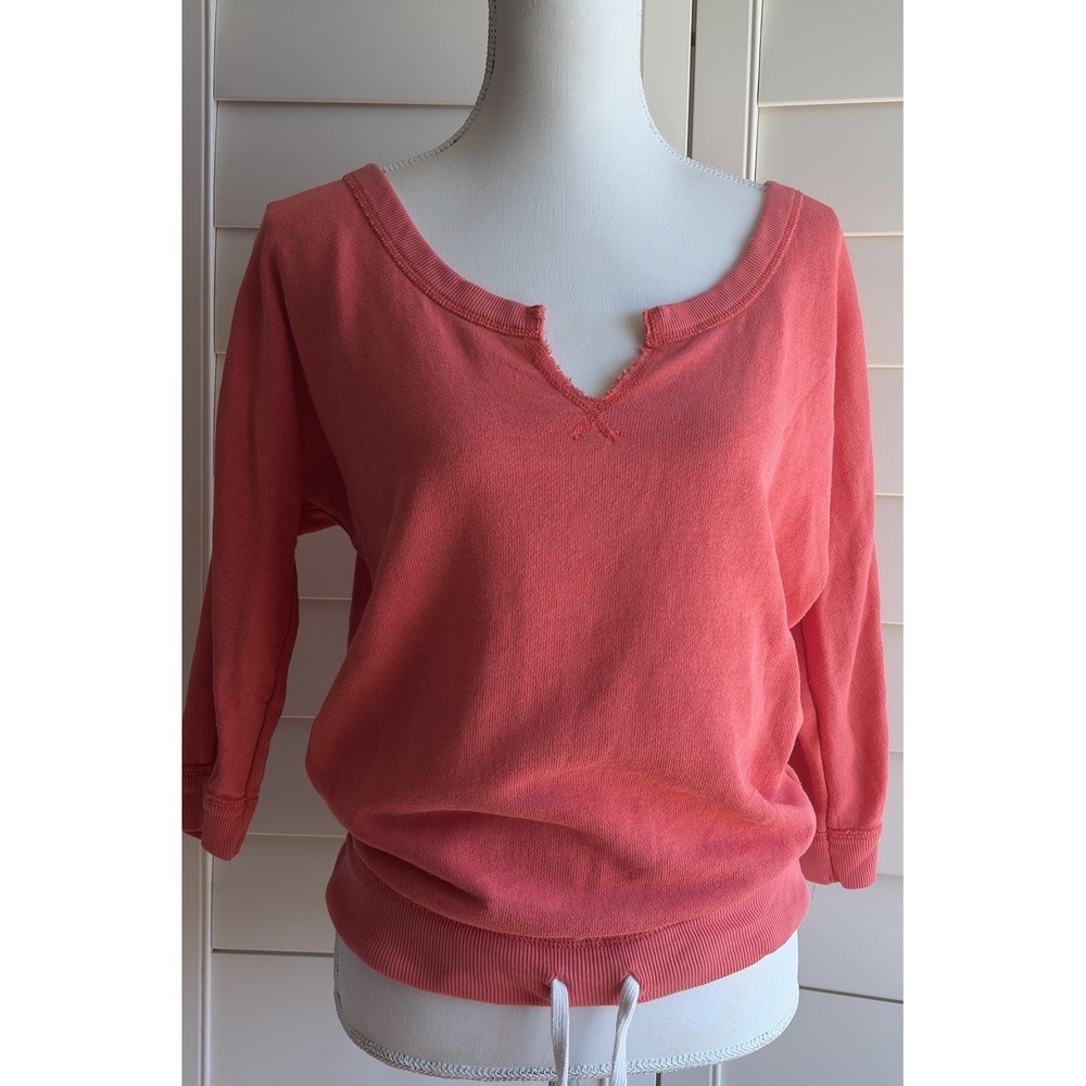 American Eagle‎ Y2K Coral Sweatshirt Women S Raw Edge V Neck 1/2 Sleeves